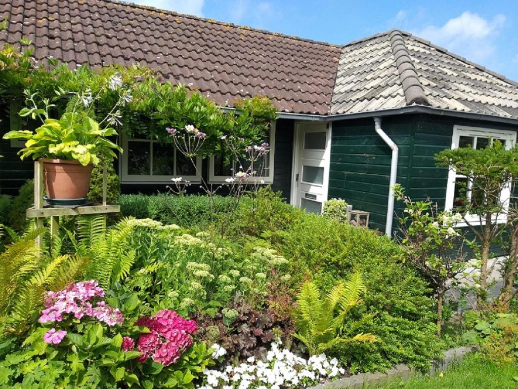 Holiday Home Canal View room 1